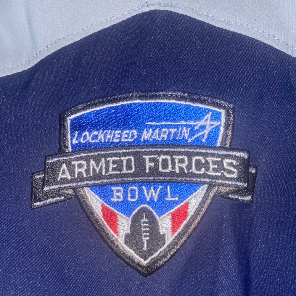 Shirt - Picture 3 of 3